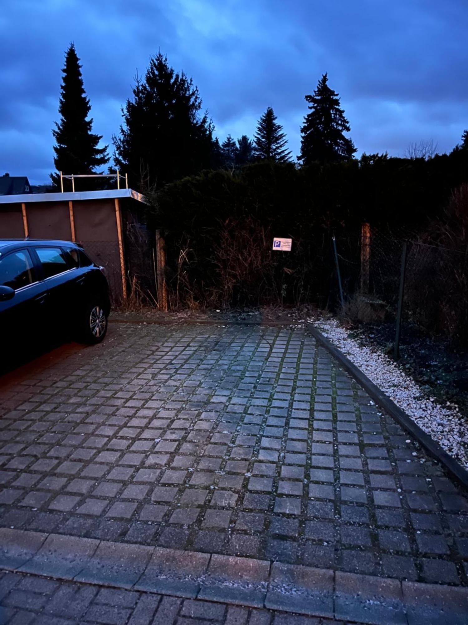 Fewo "Rabennest " Gemuetliche Wohnung Nahe Rabensteinklinikum - Kein Separates Schlafzimmer, Studiowohnung Κέμνιτς Εξωτερικό φωτογραφία